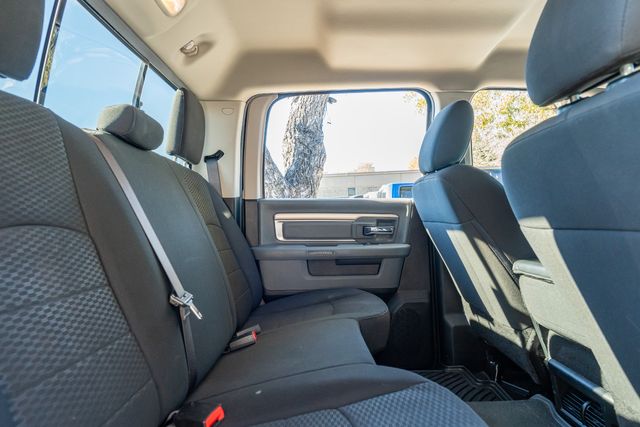 2019 Ram 1500 Classic Warlock CREW CAB 4X2 / CLEAN CARFAX / LUXURY PKG | Austin, TX | Rocky Mountain Truck Stop Austin 2019 Ram 1500 Classic Warlock CREW CAB 4X2 / CLEAN CARFAX / LUXURY PKG | Austin, TX | Rocky Mountain Truck Stop Austin