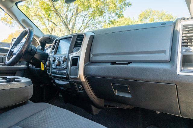 2019 Ram 1500 Classic Warlock CREW CAB 4X2 / CLEAN CARFAX / LUXURY PKG | Austin, TX | Rocky Mountain Truck Stop Austin 2019 Ram 1500 Classic Warlock CREW CAB 4X2 / CLEAN CARFAX / LUXURY PKG | Austin, TX | Rocky Mountain Truck Stop Austin