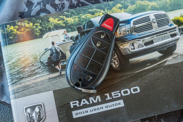 2019 Ram 1500 Classic Warlock CREW CAB 4X2 / CLEAN CARFAX / LUXURY PKG | Austin, TX | Rocky Mountain Truck Stop Austin 2019 Ram 1500 Classic Warlock CREW CAB 4X2 / CLEAN CARFAX / LUXURY PKG | Austin, TX | Rocky Mountain Truck Stop Austin