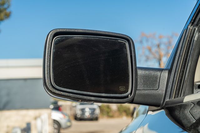 2019 Ram 1500 Classic Warlock CREW CAB 4X2 / CLEAN CARFAX / LUXURY PKG | Austin, TX | Rocky Mountain Truck Stop Austin 2019 Ram 1500 Classic Warlock CREW CAB 4X2 / CLEAN CARFAX / LUXURY PKG | Austin, TX | Rocky Mountain Truck Stop Austin