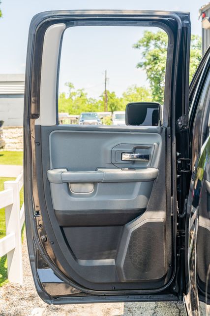2019 Ram 1500 Classic Warlock QUAD CAB 4X4 / UPGRADES / LOW MILES | Austin, TX | Rocky Mountain Truck Stop Austin 2019 Ram 1500 Classic Warlock QUAD CAB 4X4 / UPGRADES / LOW MILES | Austin, TX | Rocky Mountain Truck Stop Austin