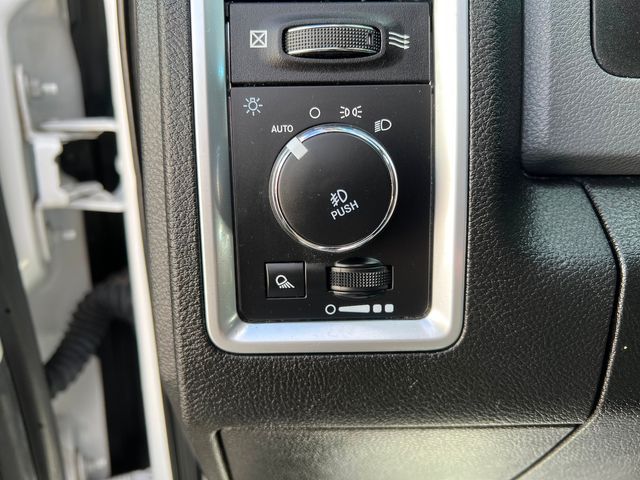 2019 Ram 1500 Classic 4X4 HEMI Big Horn