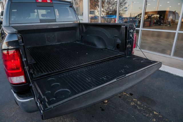 2019 Ram 1500 Classic Lone Star 4X2 / 1-OWNER CLEAN CARFAX / TEXAS OWNED | Austin, TX | Rocky Mountain Truck Stop Austin