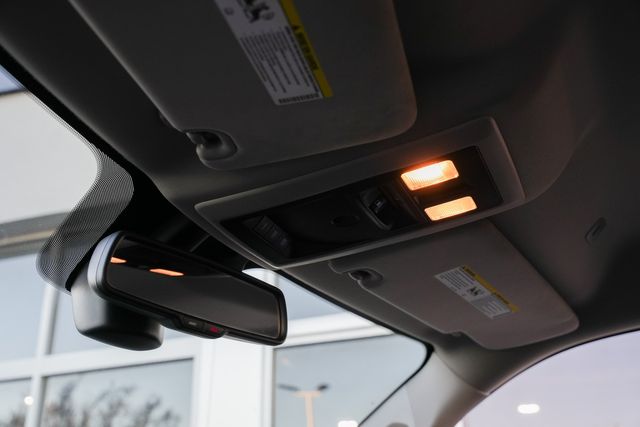 2019 Ram 1500 Classic Lone Star 4X2 / 1-OWNER CLEAN CARFAX / TEXAS OWNED | Austin, TX | Rocky Mountain Truck Stop Austin