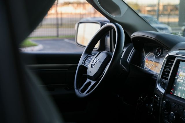 2019 Ram 1500 Classic Lone Star 4X2 / 1-OWNER CLEAN CARFAX / TEXAS OWNED | Austin, TX | Rocky Mountain Truck Stop Austin