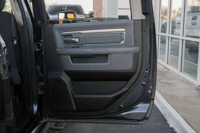 2019 Ram 1500 Classic Lone Star 4X2 / 1-OWNER CLEAN CARFAX / TEXAS OWNED | Austin, TX | Rocky Mountain Truck Stop Austin