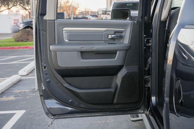 2019 Ram 1500 Classic Lone Star 4X2 / 1-OWNER CLEAN CARFAX / TEXAS OWNED | Austin, TX | Rocky Mountain Truck Stop Austin