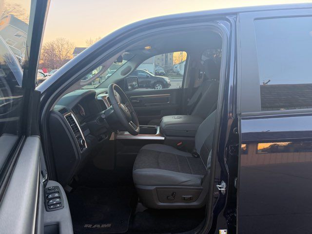 2019 Ram 1500 Classic SLT | Dickinson, ND | Heiser Motors 2019 Ram 1500 Classic SLT | Dickinson, ND | Heiser Motors