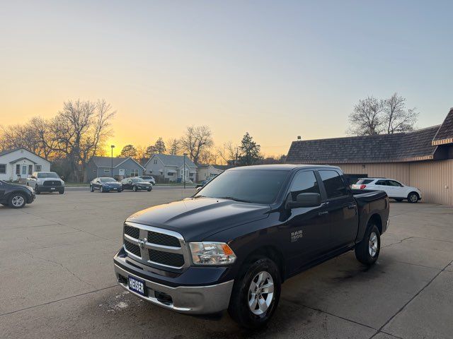 2019 Ram 1500 Classic SLT | Dickinson, ND | Heiser Motors