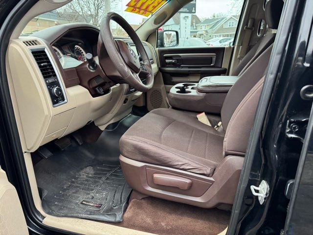 2019 Ram 1500 Classic SLT