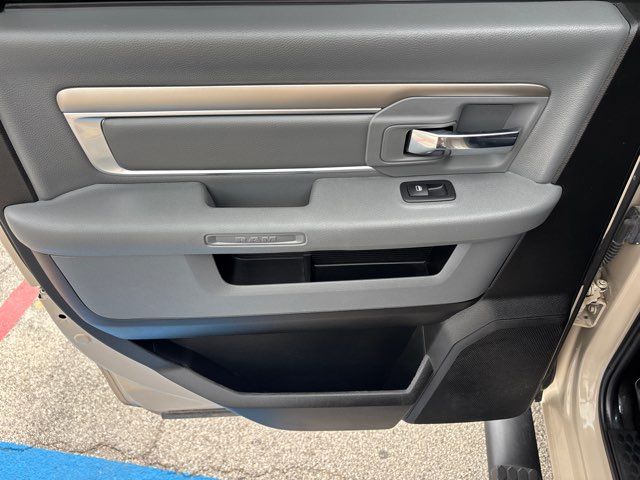 2019 Ram 1500 Classic Warlock | San Antonio, TX | Clear Choice Automotive South 2019 Ram 1500 Classic Warlock | San Antonio, TX | Clear Choice Automotive South