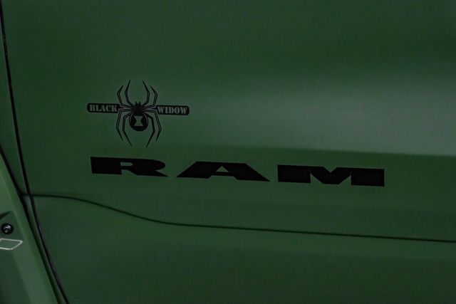 2019 Ram 1500 Big Horn/Lone Star Crew Cab 4x4 5'7" Box | Dallas, TX | East Dallas Diesel