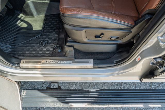 2019 Ram 2500 Laramie Longhorn MEGA CAB 4X4 / BIG SCREEN LOADED | Austin, TX | Rocky Mountain Truck Stop Austin 2019 Ram 2500 Laramie Longhorn MEGA CAB 4X4 / BIG SCREEN LOADED | Austin, TX | Rocky Mountain Truck Stop Austin