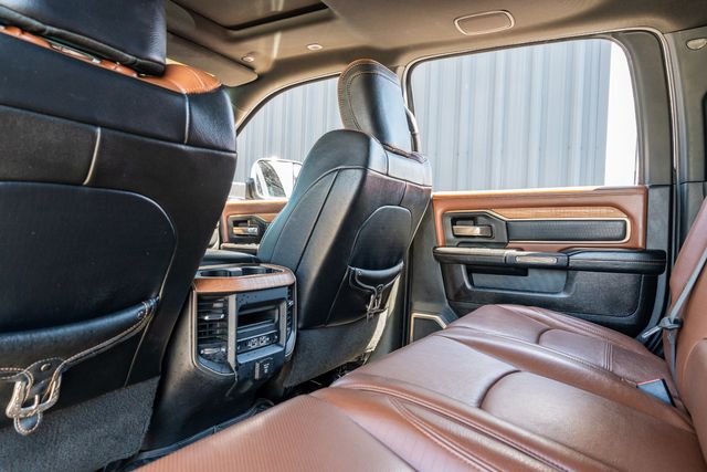 2019 Ram 2500 Laramie Longhorn MEGA CAB 4X4 / BIG SCREEN LOADED | Austin, TX | Rocky Mountain Truck Stop Austin