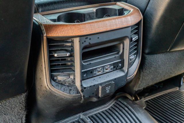 2019 Ram 2500 Laramie Longhorn MEGA CAB 4X4 / BIG SCREEN LOADED | Austin, TX | Rocky Mountain Truck Stop Austin