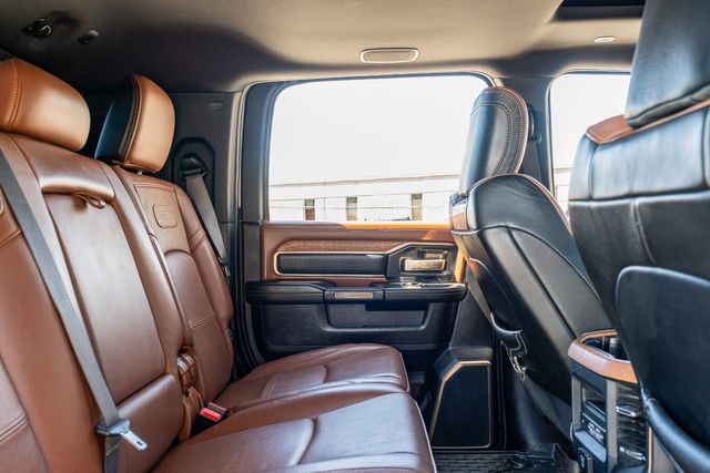 2019 Ram 2500 Laramie Longhorn MEGA CAB 4X4 / BIG SCREEN LOADED | Austin, TX | Rocky Mountain Truck Stop Austin