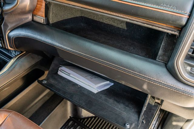 2019 Ram 2500 Laramie Longhorn MEGA CAB 4X4 / BIG SCREEN LOADED | Austin, TX | Rocky Mountain Truck Stop Austin