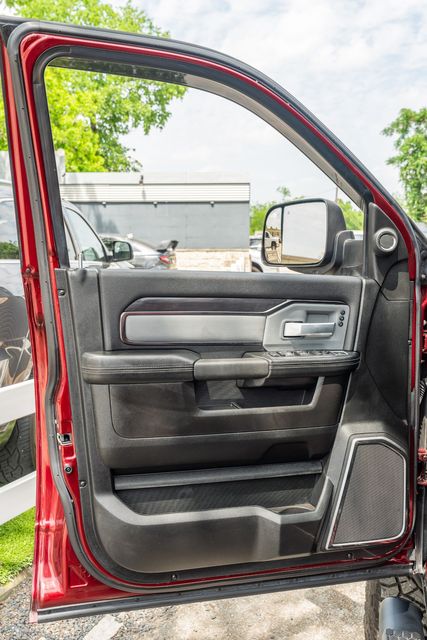 2019 Ram 2500 Power Wagon CREW CAB 4X4 / 6.4L GAS V8 / ONE OWNER | Dallas, TX | Rocky Mountain Truck Stop Dallas 2019 Ram 2500 Power Wagon CREW CAB 4X4 / 6.4L GAS V8 / ONE OWNER | Dallas, TX | Rocky Mountain Truck Stop Dallas
