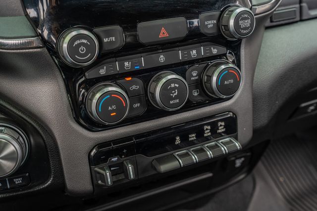 2019 Ram 2500 Power Wagon CREW CAB 4X4 / 6.4L GAS V8 / ONE OWNER | Austin, TX | Rocky Mountain Truck Stop Austin