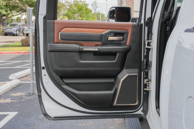 2019 Ram 2500 Laramie Longhorn 4X4 W/ UPGRADES / BIG SCREEN | Austin, TX | Rocky Mountain Truck Stop Austin 2019 Ram 2500 Laramie Longhorn 4X4 W/ UPGRADES / BIG SCREEN | Austin, TX | Rocky Mountain Truck Stop Austin