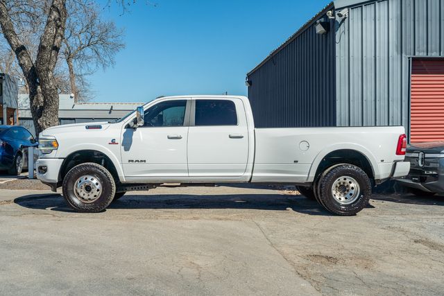 2019 Ram 3500 Laramie CREW CAB DUALLY W/ UPGRADES / BIG SCREEN | Austin, TX | Rocky Mountain Truck Stop Austin 2019 Ram 3500 Laramie CREW CAB DUALLY W/ UPGRADES / BIG SCREEN | Austin, TX | Rocky Mountain Truck Stop Austin