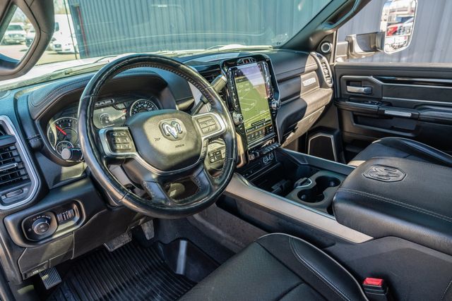 2019 Ram 3500 Laramie CREW CAB DUALLY W/ UPGRADES / BIG SCREEN | Austin, TX | Rocky Mountain Truck Stop Austin