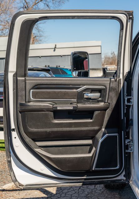 2019 Ram 3500 Laramie CREW CAB DUALLY W/ UPGRADES / BIG SCREEN | Austin, TX | Rocky Mountain Truck Stop Austin 2019 Ram 3500 Laramie CREW CAB DUALLY W/ UPGRADES / BIG SCREEN | Austin, TX | Rocky Mountain Truck Stop Austin