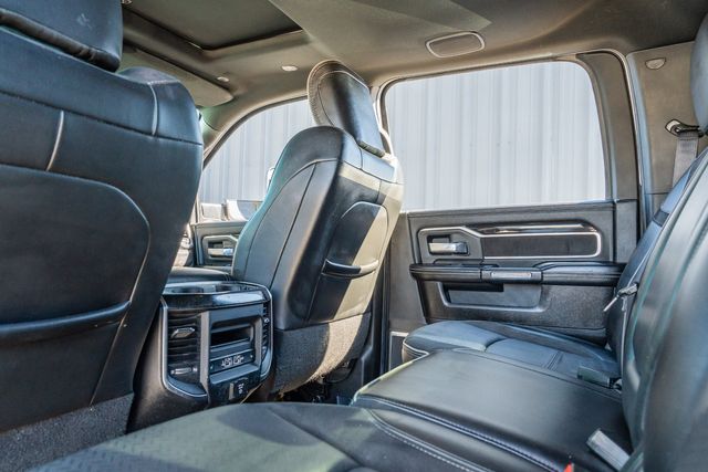 2019 Ram 3500 Laramie CREW CAB DUALLY W/ UPGRADES / BIG SCREEN | Austin, TX | Rocky Mountain Truck Stop Austin