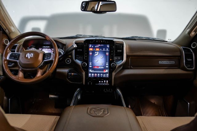 2019 Ram 3500 Laramie TOW TECH PKG 17" Alcoa ALPINE AUDIO Loaded | Dallas, TX | East Dallas Diesel 2019 Ram 3500 Laramie TOW TECH PKG 17" Alcoa ALPINE AUDIO Loaded | Dallas, TX | East Dallas Diesel