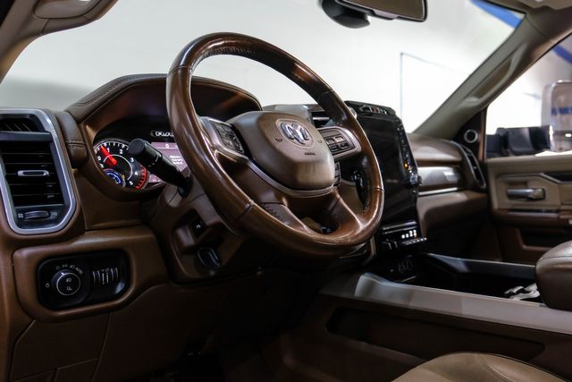 2019 Ram 3500 Laramie TOW TECH PKG 17" Alcoa ALPINE AUDIO Loaded | Dallas, TX | East Dallas Diesel 2019 Ram 3500 Laramie TOW TECH PKG 17" Alcoa ALPINE AUDIO Loaded | Dallas, TX | East Dallas Diesel