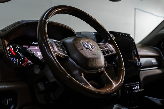 2019 Ram 3500 Laramie TOW TECH PKG 17" Alcoa ALPINE AUDIO Loaded | Dallas, TX | East Dallas Diesel 2019 Ram 3500 Laramie TOW TECH PKG 17" Alcoa ALPINE AUDIO Loaded | Dallas, TX | East Dallas Diesel