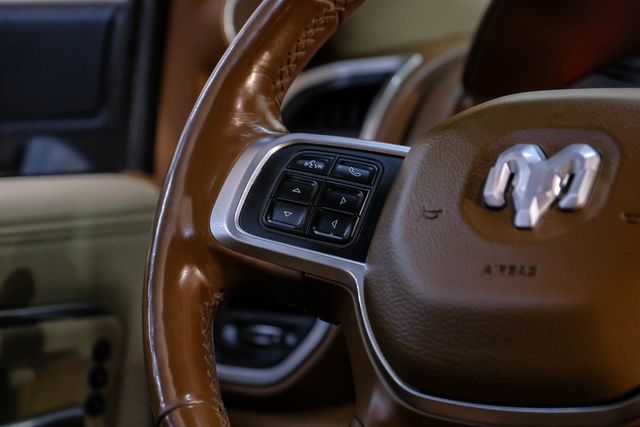 2019 Ram 3500 Laramie TOW TECH PKG 17" Alcoa ALPINE AUDIO Loaded | Dallas, TX | East Dallas Diesel 2019 Ram 3500 Laramie TOW TECH PKG 17" Alcoa ALPINE AUDIO Loaded | Dallas, TX | East Dallas Diesel