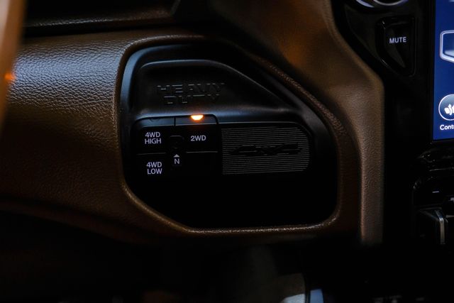 2019 Ram 3500 Laramie TOW TECH PKG 17" Alcoa ALPINE AUDIO Loaded | Dallas, TX | East Dallas Diesel 2019 Ram 3500 Laramie TOW TECH PKG 17" Alcoa ALPINE AUDIO Loaded | Dallas, TX | East Dallas Diesel