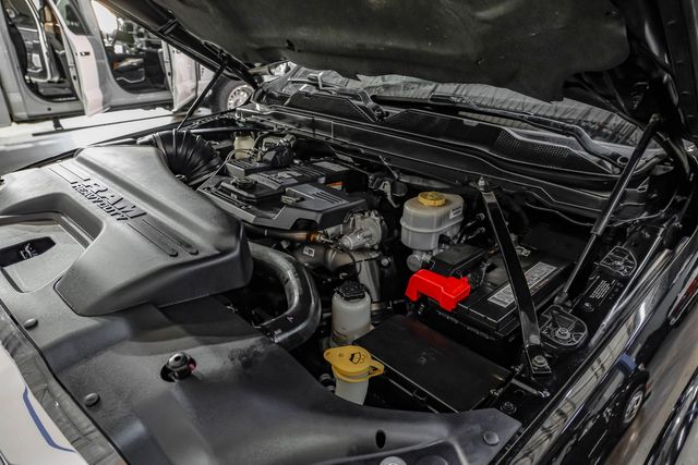 2019 Ram 3500 Laramie Crew Cab 4x4 8' Box | Dallas, TX | East Dallas Diesel