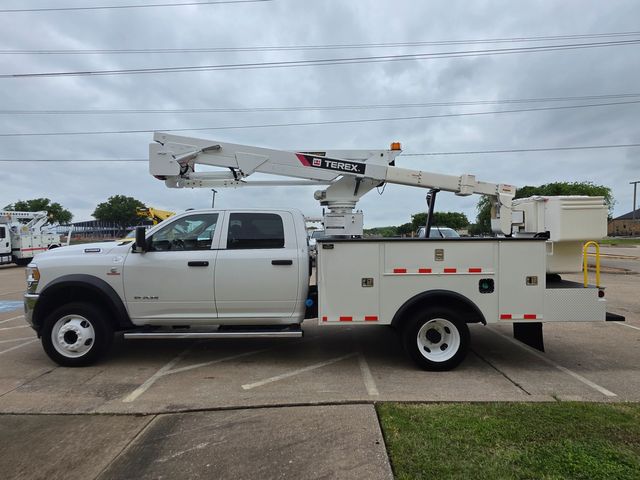 2019 Ram 5500 4x4 BUCKET TRUCK HI-RANGER TL40 6.7 CUMMINS HI-RANGER LT40 45FT | Irving, TX | Pinnacle Trucks