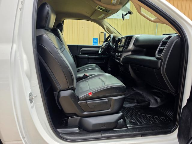 2019 Ram 5500 4X4 CUMMINS VERSALIFT VST47I MATERIAL HANDLER 52FT BUCKET TRUCK | weatherford, TX | Pinnacle Trucks Dallas