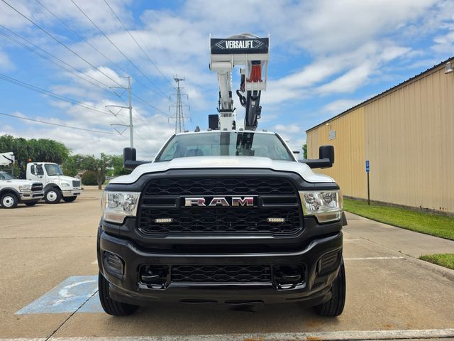 2019 Ram 5500 4X4 CUMMINS VERSALIFT VST47I MATERIAL HANDLER 52FT BUCKET TRUCK | weatherford, TX | Pinnacle Trucks Dallas 2019 Ram 5500 4X4 CUMMINS VERSALIFT VST47I MATERIAL HANDLER 52FT BUCKET TRUCK | weatherford, TX | Pinnacle Trucks Dallas