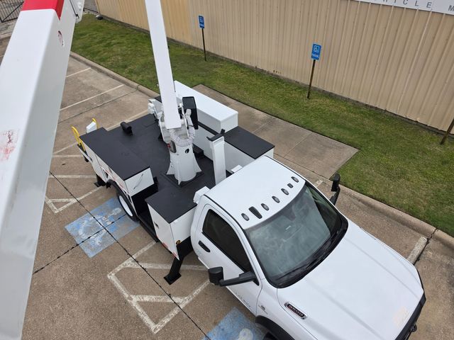2019 Ram 5500 4X4 CUMMINS VERSALIFT VST47I MATERIAL HANDLER 52FT BUCKET TRUCK | weatherford, TX | Pinnacle Trucks Dallas