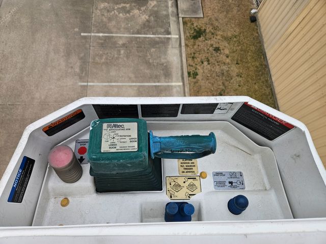 2019 Ram 5500 4X4 RAM ALTEC BUCKET TRUCK ALTEC AT41M MATERIAL HANDLER 46FT | Irving, TX | Pinnacle Trucks 2019 Ram 5500 4X4 RAM ALTEC BUCKET TRUCK ALTEC AT41M MATERIAL HANDLER 46FT | Irving, TX | Pinnacle Trucks