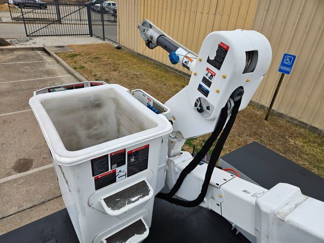 2019 Ram 5500 4X4 RAM ALTEC BUCKET TRUCK ALTEC AT41M MATERIAL HANDLER 46FT | Irving, TX | Pinnacle Trucks 2019 Ram 5500 4X4 RAM ALTEC BUCKET TRUCK ALTEC AT41M MATERIAL HANDLER 46FT | Irving, TX | Pinnacle Trucks