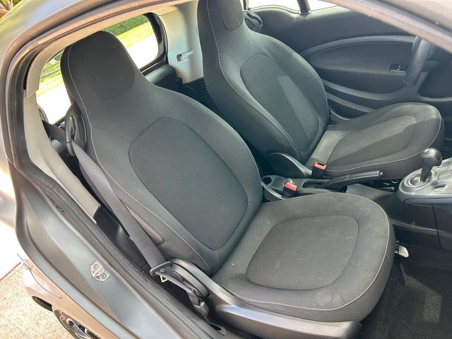 2019 Smart EQ fortwo passion | Plano, TX | Schneck Motor Company 2019 Smart EQ fortwo passion | Plano, TX | Schneck Motor Company