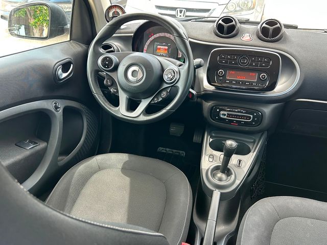 2019 Smart EQ fortwo passion | Plano, TX | Schneck Motor Company 2019 Smart EQ fortwo passion | Plano, TX | Schneck Motor Company