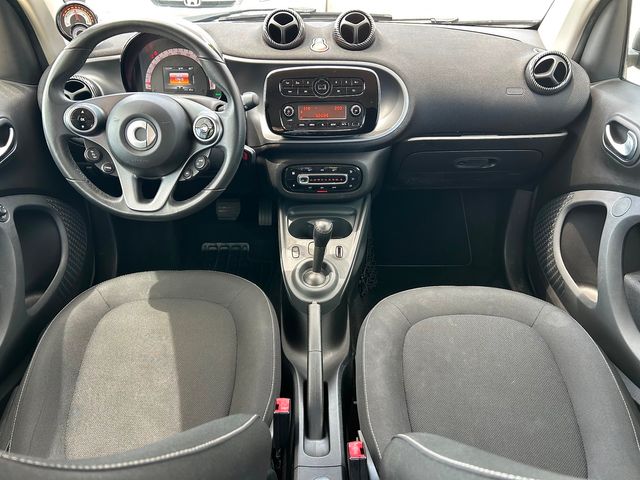 2019 Smart EQ fortwo passion | Plano, TX | Schneck Motor Company 2019 Smart EQ fortwo passion | Plano, TX | Schneck Motor Company