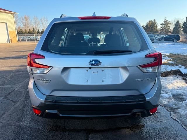 2019 Subaru Forester Base