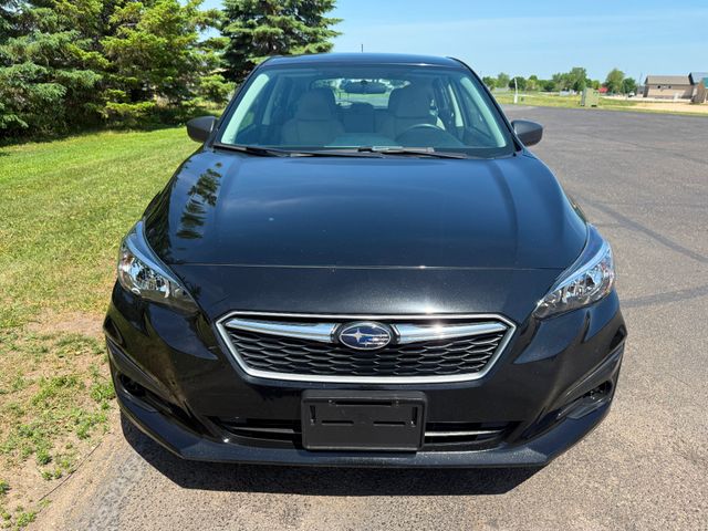 2019 Subaru Impreza 2.0i