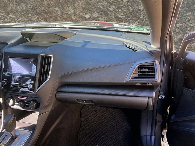 2019 Subaru Impreza 2.0i