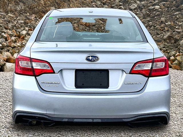 2019 Subaru Legacy 2.5i