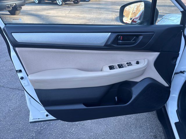 2019 Subaru Outback 2.5i