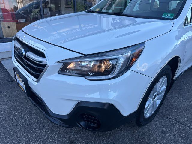 2019 Subaru Outback 2.5i
