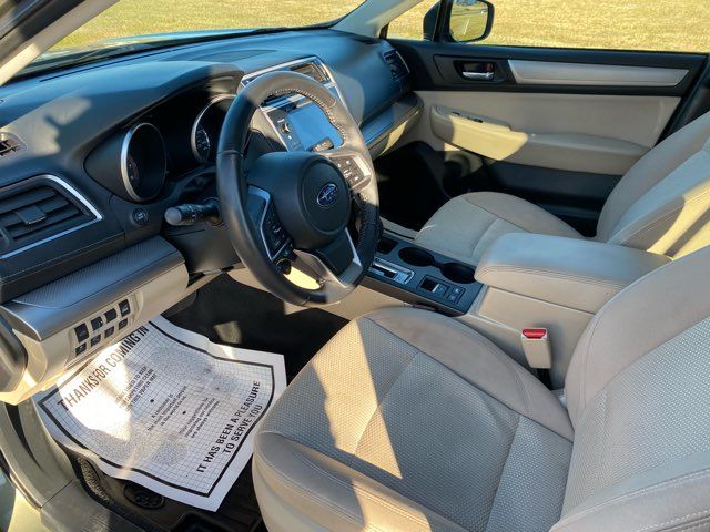2019 Subaru Outback 2.5i Premium | Ephrata, PA | Pine Tree Motors